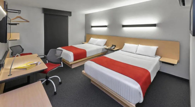 Четырёхместный номер Standard City Express by Marriott Matamoros