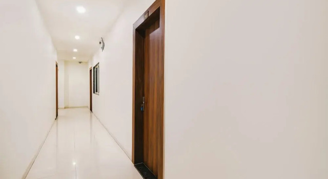 FabHotel Apple - Nr. by ITI