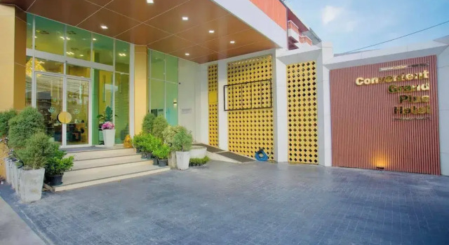 Convenient Grand Plus Hotel Suvarnabhumi