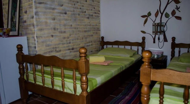 Rooms Lazarević, Book Hotel 3-stjernede hoteller i Sutomore, 3*
