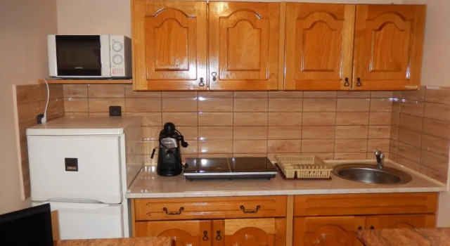 Апартаменты Henrietta Apartmanház