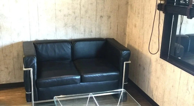 Deluxe Zimmer Bar 39