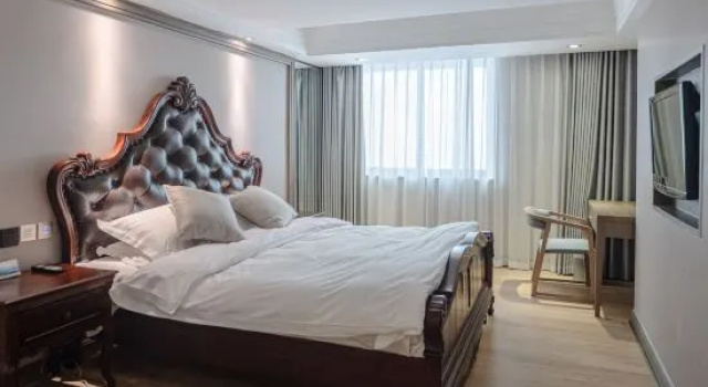 Семейный люкс с видом на озеро Yingxue Hotel