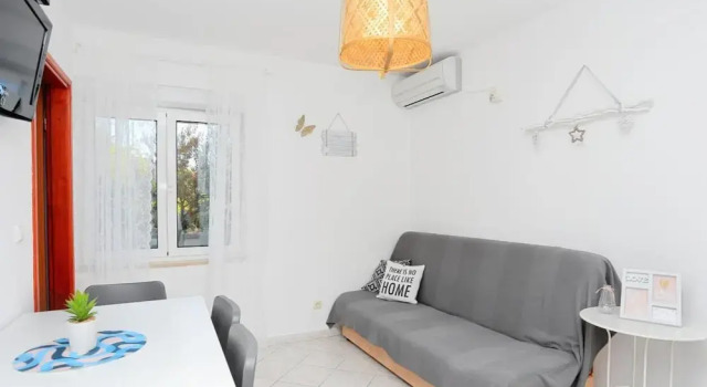 Filip - sea View - A1, Rezerwuj Hotel Hotele w Split-Dalmatia County z parkingiem, Parking