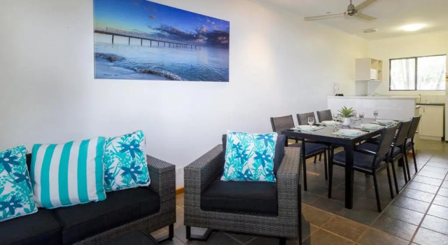 Апартаменты с 2 комнатами Broome Beach Resort