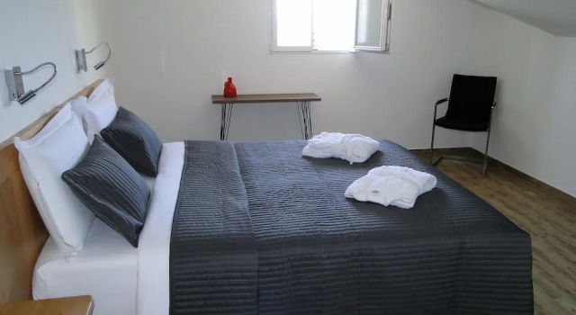 Номер Standard Дуплекс с видом на море Suites in Erbalunga