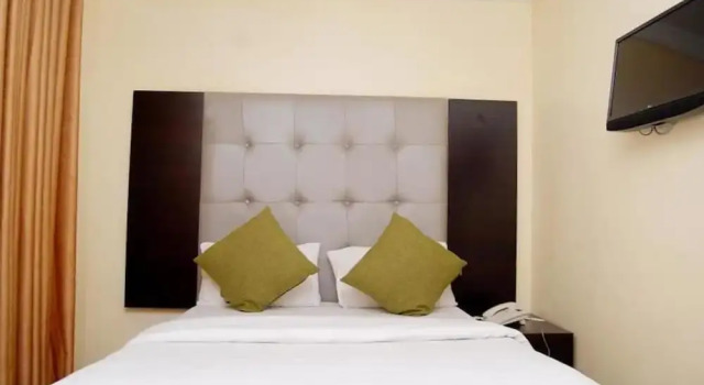 West 11 Luxury, Book Guesthouse Lagos Lagos State