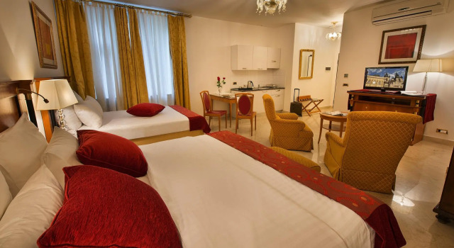 Habitación cuádruple Hotel Leon D´Oro
