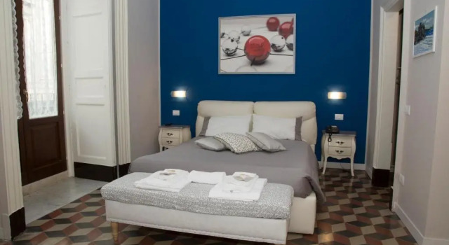 Standard- dobbelt værelse med altan med udsigt B&B Suite Cutelli