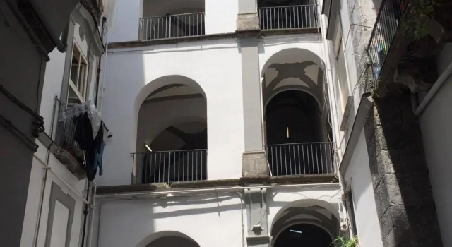Welcome House, Забронировать Отель Отели Неаполя с завтраком, рядом с Кафедральный собор Неаполя, Завтраки