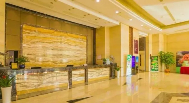 Huafeng Huatian Holiday Hotel Ningxiang, Book Hotel Ningxiang Hunan