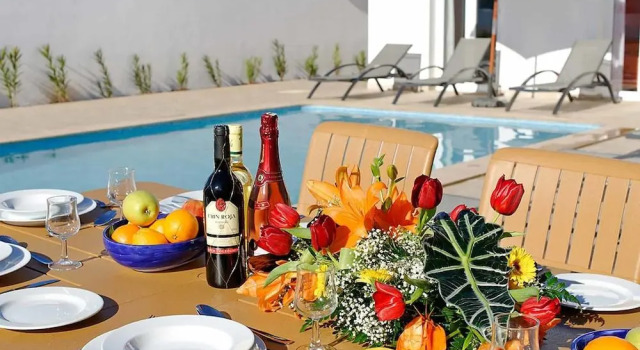 Villa Betty, Book Villa Hoteller i Cala en Blanes med parkering, Parkering