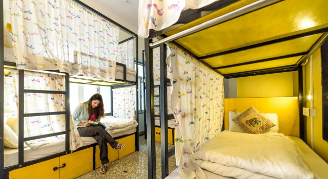 Кровать в общем номере Moustache Pushkar - Hostel
