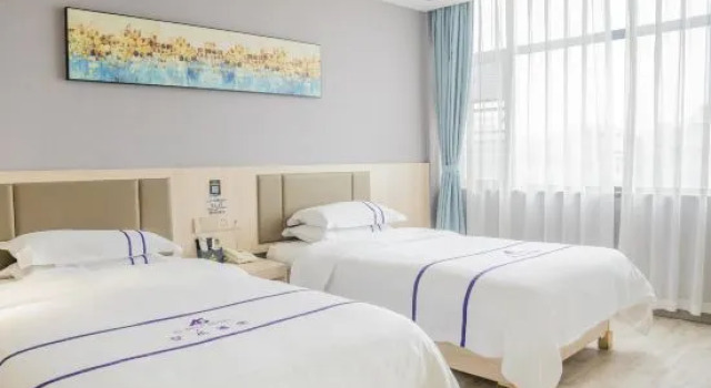 Люкс Haifanxing Chain Hotel (Xiantao Aishang)