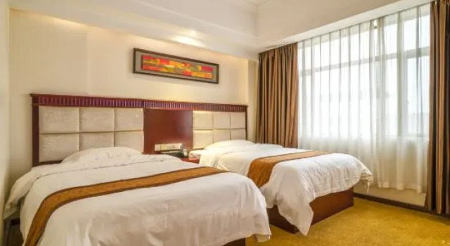 Люкс с 2 комнатами GreenTree Inn Guangdong Foshan Shunde Junan Business