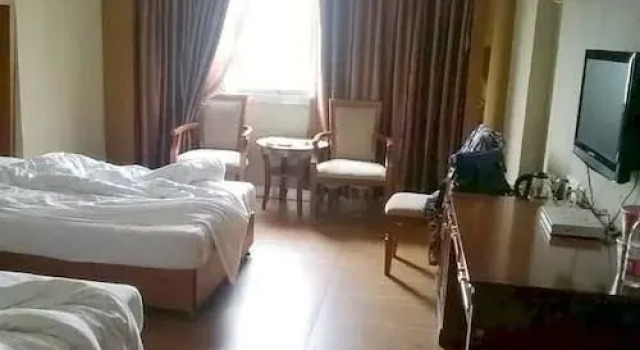 Shenzhen Zhenxing Hotel, Rezerwuj Hotel Hotele w Shenzhen z parkingiem, Parking