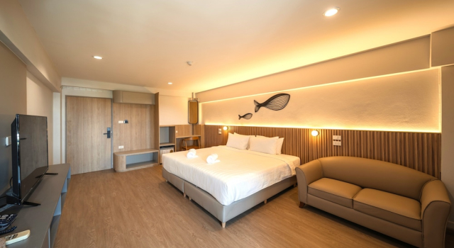 Двухместный номер Deluxe с балконом Mintara Hotel - โรงแรมมินธารา มีนบุรี