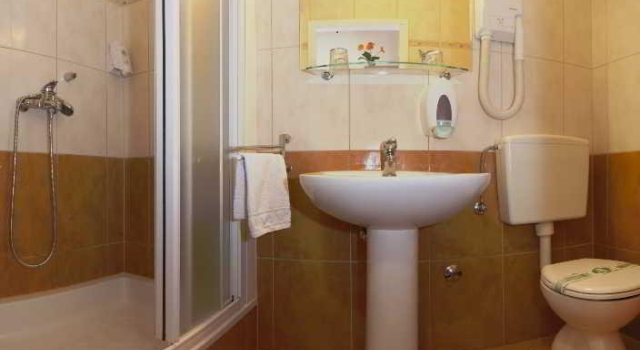 Center Luxury Rooms 3, Reserva ahora Hotel Hoteles en Croatian Islands con aparcamiento, Aparcamiento