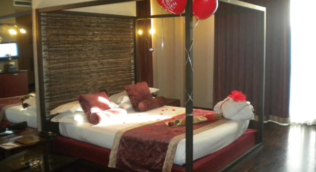 OneMhotel, Buchen Sie Hotel SPA-Hotels in San Paolo, SPA
