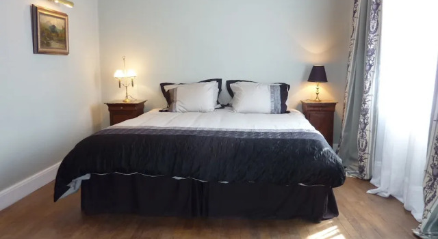 Люкс Premier с 2 комнатами с видом на внутренний двор Le Logis Alexandra BnB