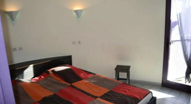 Résidence ILE DES PECHEURS - Maisons & Villas pour 6 Personnes 74, Book Hotel Hoteller i Corbières med parkering, Parkering