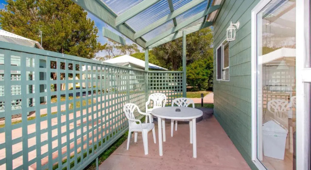 Коттедж с 2 комнатами BIG4 Whiters Holiday Village