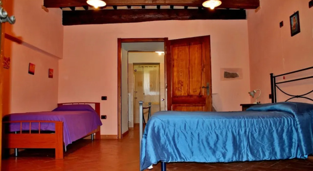 Agriturismo podere Casano, Забронировать Фермерский дом Отели Радикофани с парковкой, Парковка