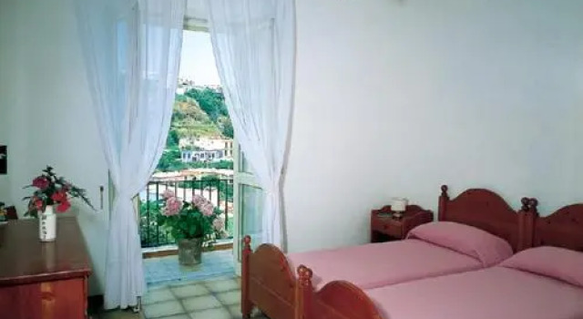 Residence Di Meglio, Buchen Sie Hotel Barano d'Ischia Ischia