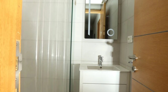 Студия Luxury Makhoul 310