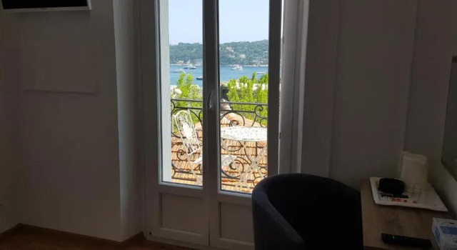 Двухместный номер Standard с видом на море Hotel La Citadelle