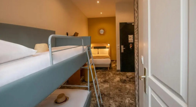 Четырёхместный номер Standard Hotel dOstende
