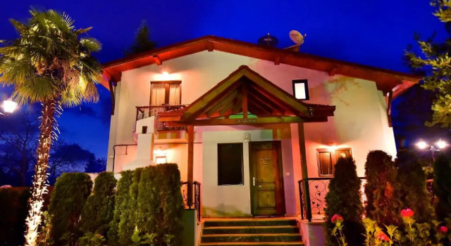 Nibras Villa Resort, Varaa Lomakeskus Hotellit Marmara-alue pysäköinnillä, Pysäköinti