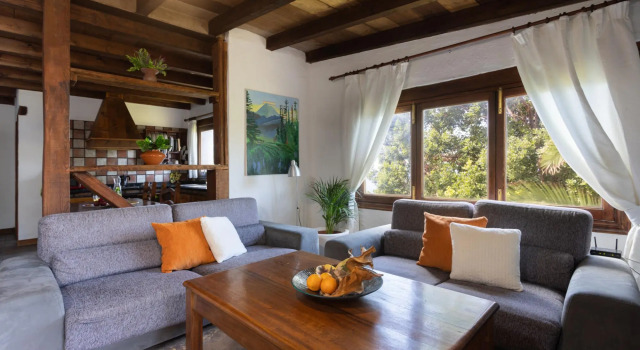 Home2Book Charming Nature Casa Aurora