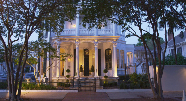 Melrose Mansion, Забронировать Отель Отели Нового Орлеана с завтраком, рядом с Armstrong Park, Завтраки