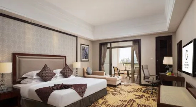 Люкс Superior Country Garden Phoenix Hotel Maoming