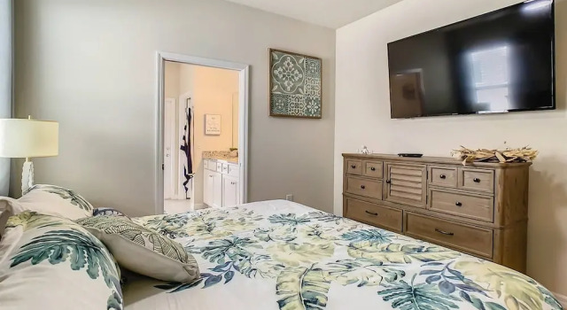 Windsor Island 7br, Free Pool Heat, 5min Walk To L