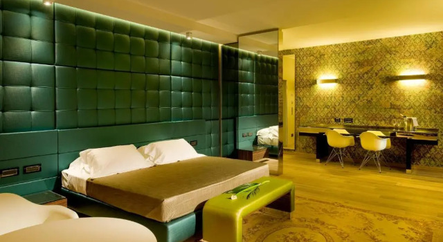 Люкс Viola Mhotel
