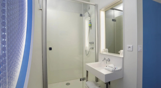 Трёхместный номер Standard First Inn Hotel Blois