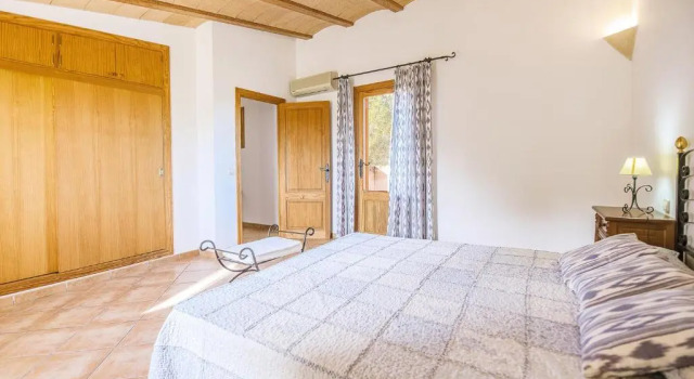 Mallorcan stone house Villa Matias, Rezerwuj Willa Hotele w Majorka z parkingiem, Parking