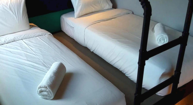 Tube Hotel Melaka, Buchen Sie Hotel Jasin Malakka