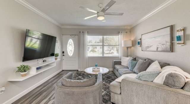 5 Mi to Riverwalk: Bradenton Family Home w/ Yard