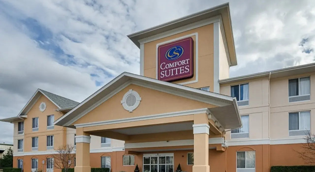 Quality Suites Springdale West I-49