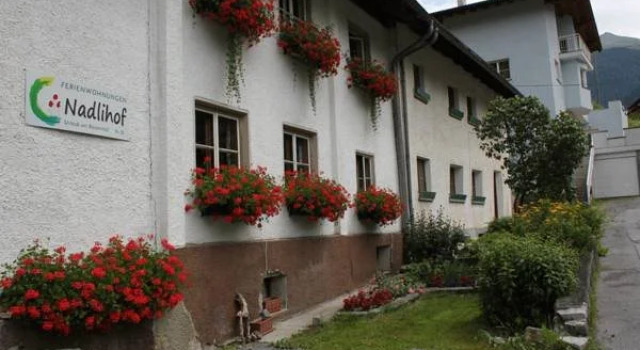 Nadlihof, Rezerwuj Hotel Hotele w Tyrol z parkingiem, Parking