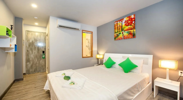 All Seasons Hotel