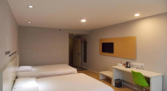 Motel168 Qingdao Licun Fengshan Road