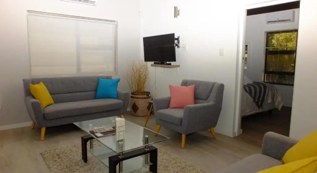 Бунгало Lauradale Accommodation