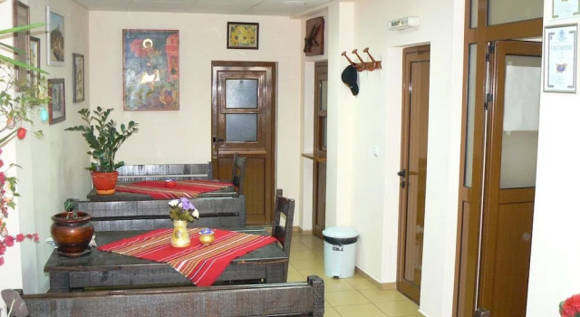 Hotel Varusha