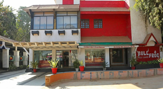 OYO 10690 Florence Hotel