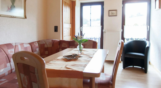 Idyllically located holiday home between the Moselle and the Eifel., Забронировать Апартаменты/квартира Отели Трабен-Трарбах с парковкой, Парковка
