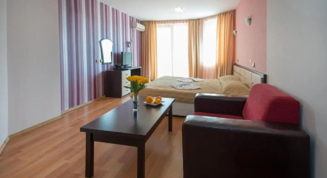 Апартаменты South Beach Hotel